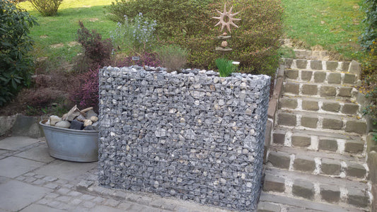 Lecho elevado rectangular 130 cm x 100 cm x 60 cm (largo x alto x fondo), malla 5 x 5 cm, espesor de pared 10 cm